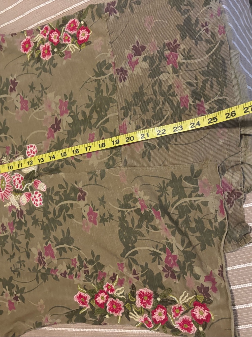 Sundance Camo Embroidered Top - Picture 8 of 9